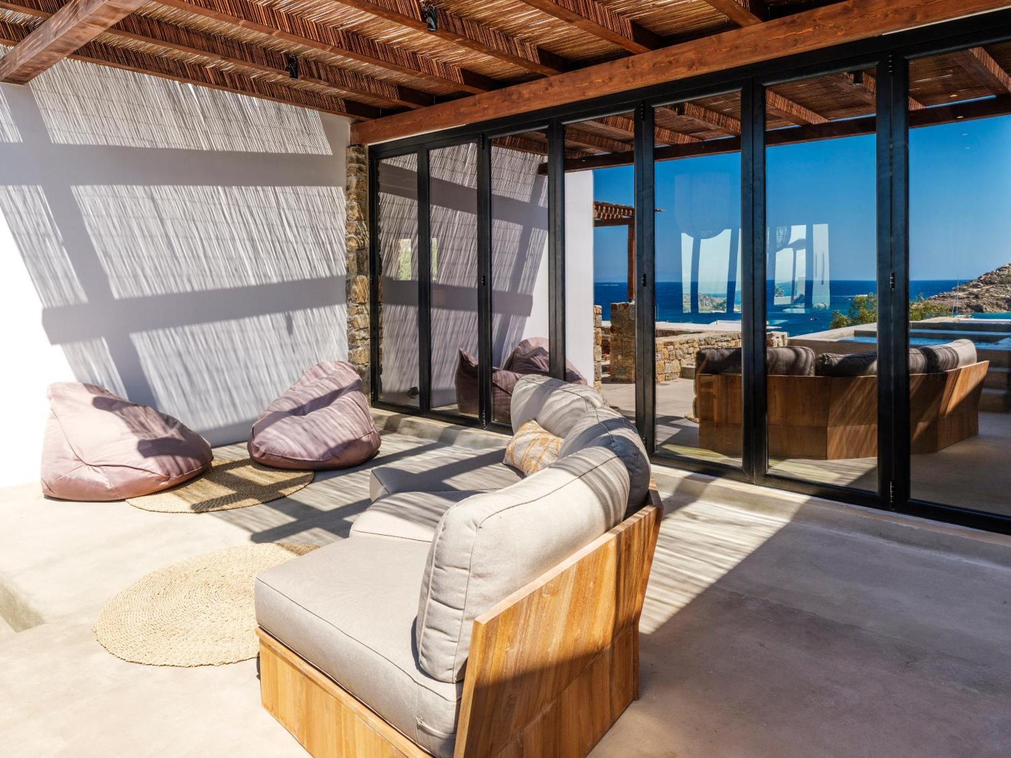 Trinity Mykonos - Beachfront Hotel Platys Gialos (Mykonos)